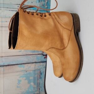 5th Avenue Echt‎ Leder Back Lace Leather Boots
